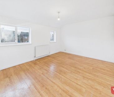 2 bedroom semi-detached house to rent - Photo 2