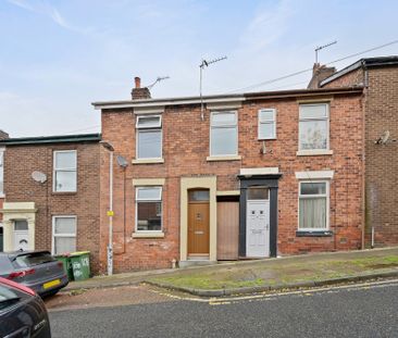 Wellington Street, Preston - Photo 4