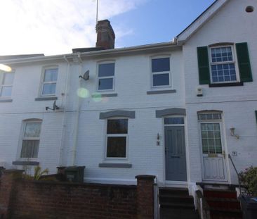 3 bedroom terraced house to rent - Photo 6