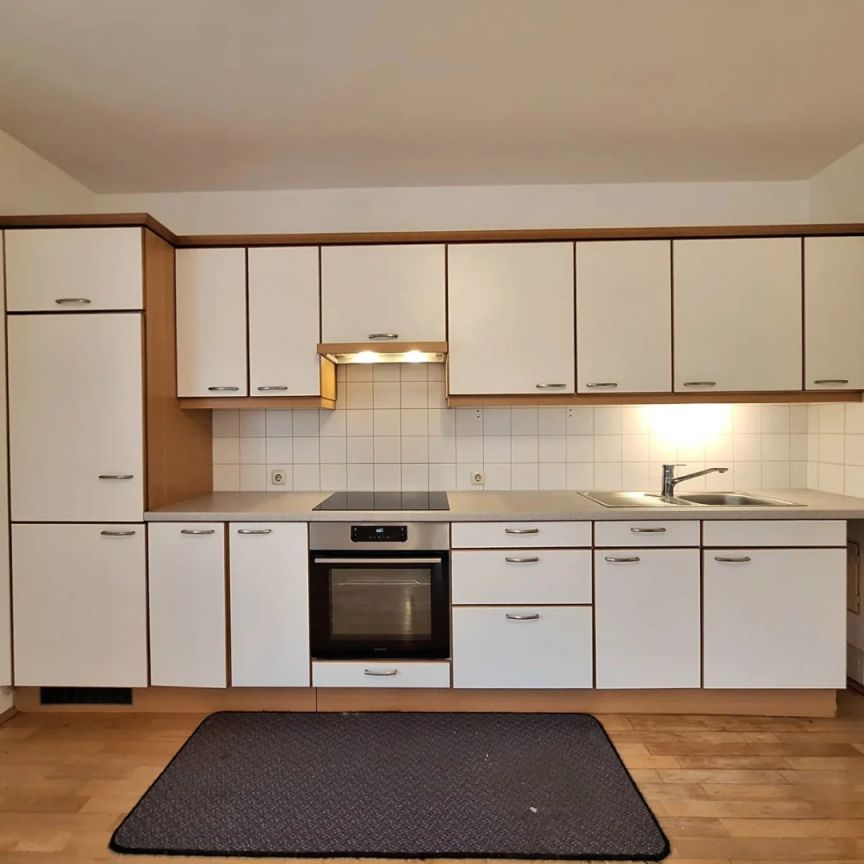 Kompakt & komfortabel – Zentrale Single Wohnung - Foto 1
