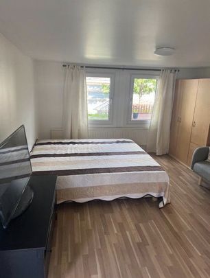 Norrskogsvägen, Norsborg - Foto 1