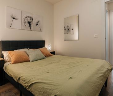 Middle Floor Apartment in Estepona - Photo 4