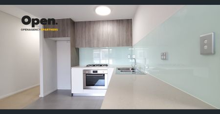 Modern Two Bedroom Apartment For Lease - Photo 5