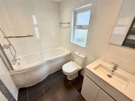 32 Pretoria Street, Belfast, BT9 5AQ - Photo 4