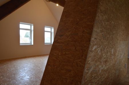 Rustig gelegen OB - 3 slpk. met een bew. opp. van 185m² - Photo 2