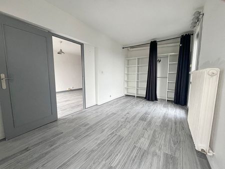 Location Appartement 2 pièces 48m² BIHOREL 76420 - Photo 5