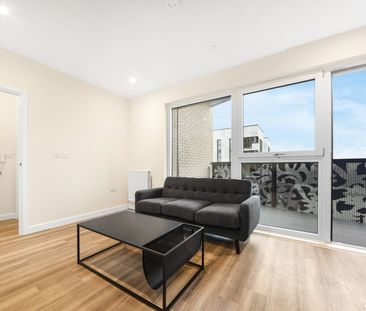 1 Bed Flat, Green Ferry Way, E17 - Photo 1