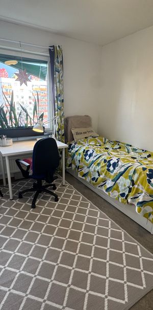 Lagman Lekares väg, Norsborg - Photo 2