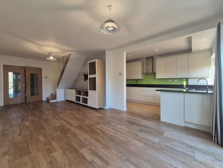 Mallory Drive, Marlpool, Kidderminster, DY11 - Photo 2