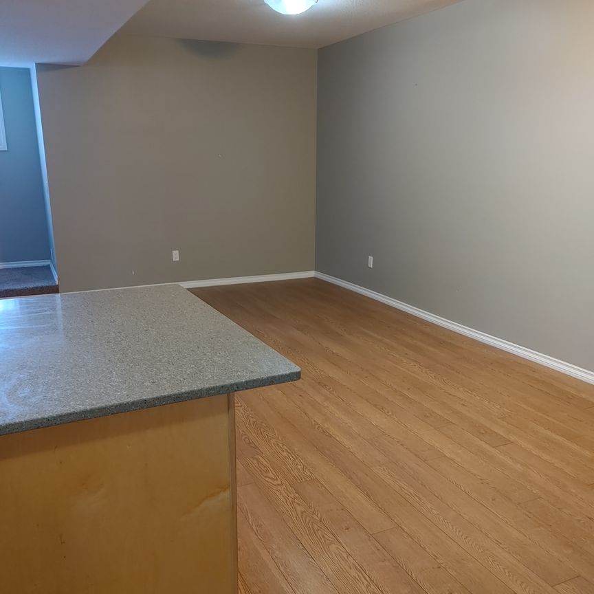 311 Mcintyre St, Regina - Photo 1