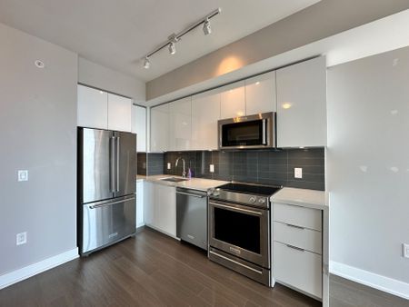 For Lease - 30 Shore Breeze Drive Unit# 4911, Toronto, Ontario - Photo 5