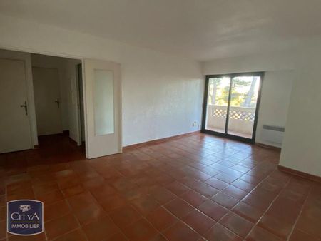 Location Appartement 2 pièces 43m² MOUGINS 06250 - Photo 2