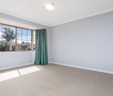 Large 4x2 family home in quiet cul-de-sac - Photo 5