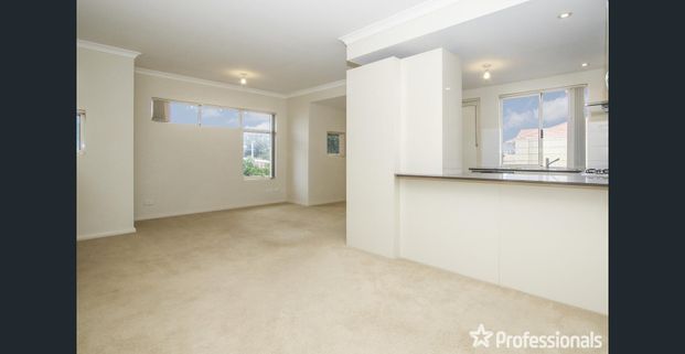 6 month lease! - Photo 1