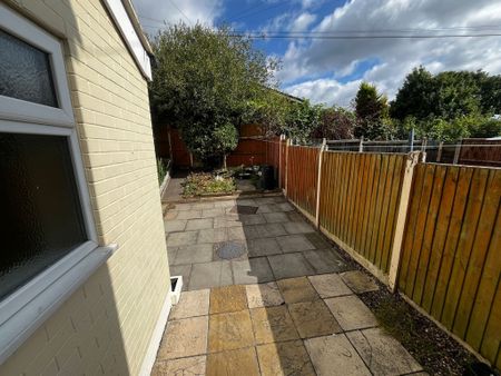 Silverton Heights, Smethwick, B67 - Photo 5