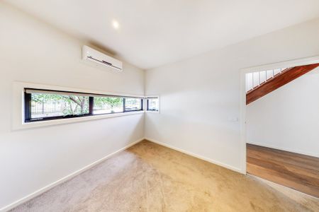 1/38 Lawson Street, Essendon - Photo 4