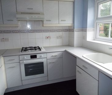 LANGDON HILLS, BASILDON - Photo 4