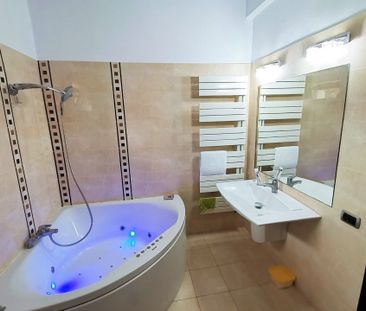 Inchiriere vila 5 camere in Voluntari-Andronache - Fotografie 4