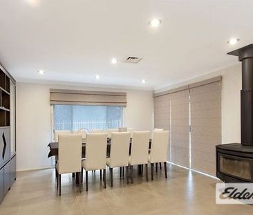 4 BEDROOMS FAMILY HOME, WALKING DISTANCE TO QUAKERS HILL SHOPS & ST... - Photo 5