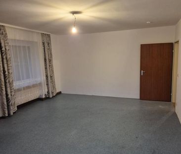 3-Zimmer-Wohnung 118 m², renoviert, EBK, Bad, Flur, Lenglern - Photo 4