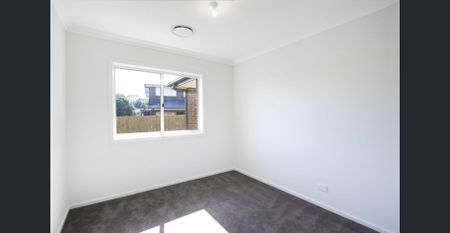 Near New Family Home for rent - Photo 3