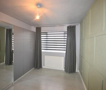 3 Bedroom Semi Detached To Let - Photo 3