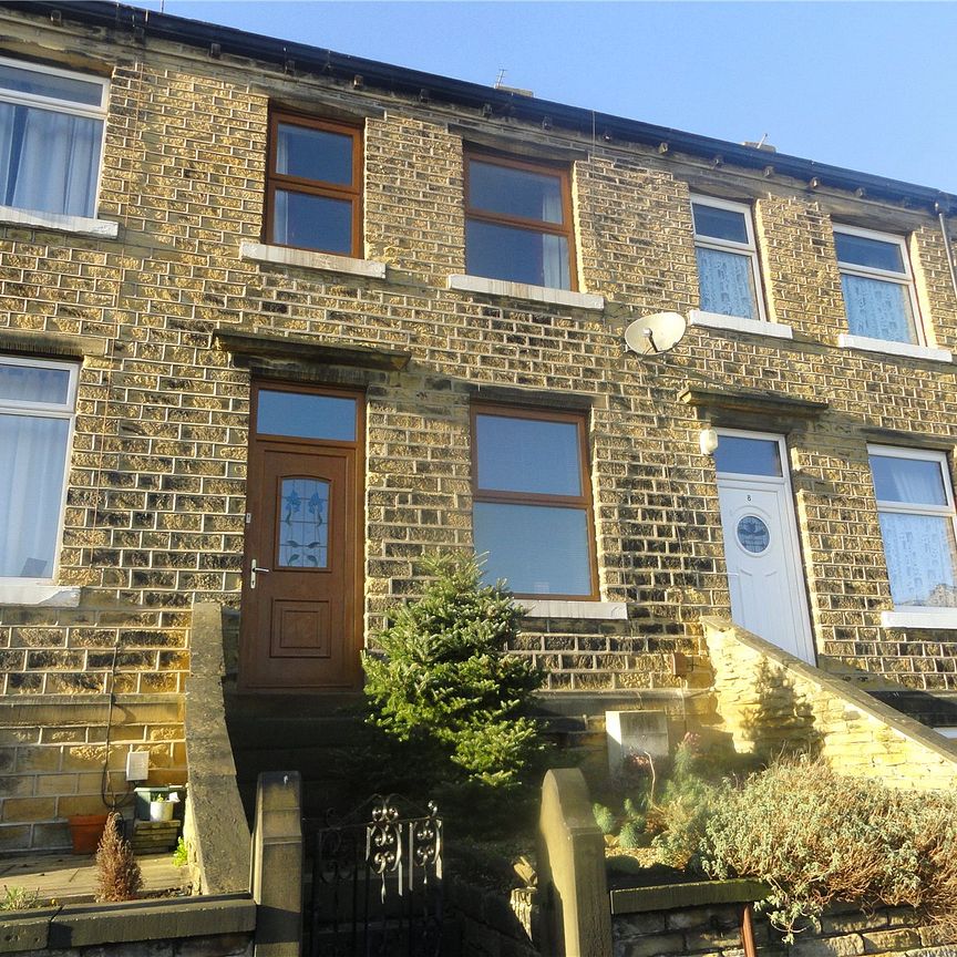 Raven Street, Paddock, Huddersfield - Photo 1