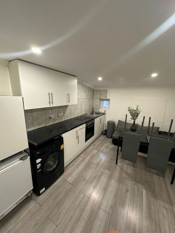 1 Bed Flat, Kingsland High Street, E8 - Photo 5