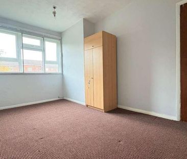 Dean Church House, Fifth Avenue, Portsmouth, PO6 - Photo 2