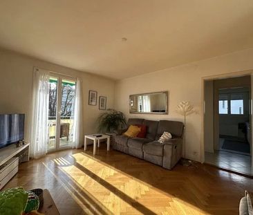 Appartement de 4.5 pièces au 1er étage avec poste de conciergerie - Photo 1