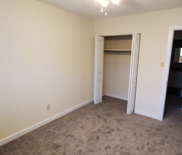 Second Floor 2 Bedroom Apt in Riverside Meadows with Balcony - Photo 5