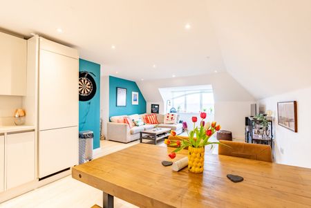 Available part-furnished from 07/01/2026 - Photo 2