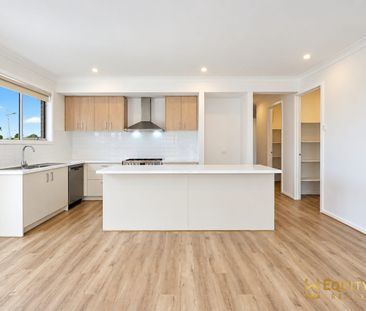 Brand New Modern Family Living in Manor Lakes – 29 Praline Street - Photo 6