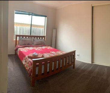 Highton - Photo 1
