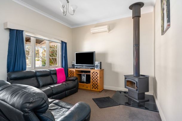 FULLY FURNISHED IN PICCADILLY! - Photo 1