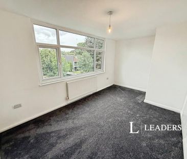 3 bedroom apartment to rent Longshaw Street, Stoke-on-Trent, Staffo... - Photo 4