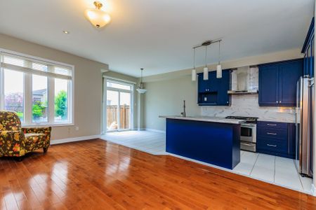 For Lease - 1256 Jezero Crescent, Oakville, Ontario - Photo 4