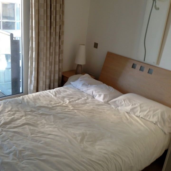 1 Bed Flat, New Providence Wharf, E14 - Photo 1