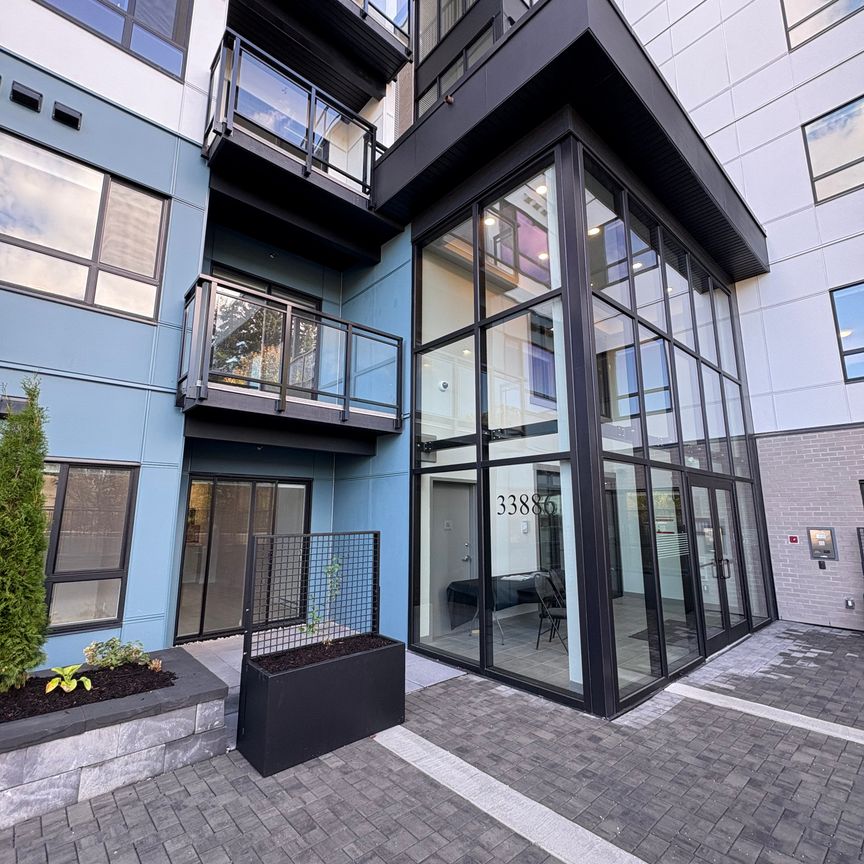 #610 33886 Pine Street - Photo 1
