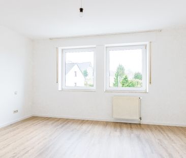 Schick renovierte Erdgeschosswohnung mit Garten in toller Lage der ... - Photo 1