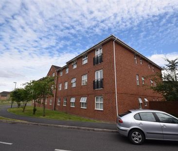 2 bedroom ground floor flat to rent - Photo 1