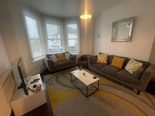 Sea View Terrace, Margate - Photo 1