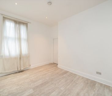 Craven Park Road, NW10, London - Photo 5