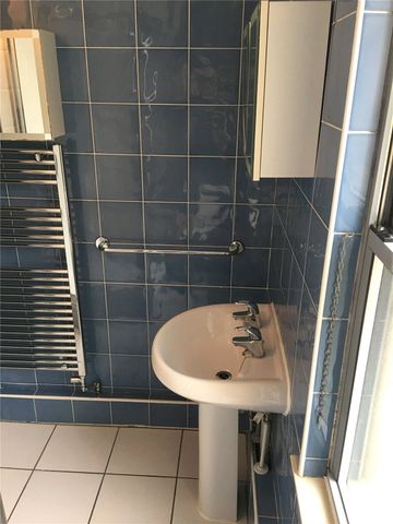Student Properties to Let - Photo 2