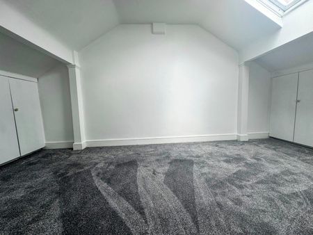 Harlow Road, Rainham, RM13 - Photo 3