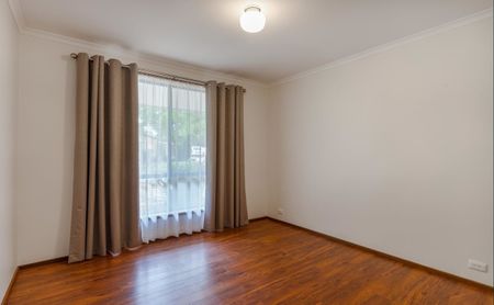 6 Camfield Place, Florey ACT 2615 - House For Rent | Domain - Photo 3