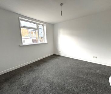 2 bedroom detached bungalow to rent - Photo 1