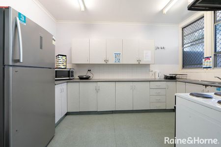16 Boddington Street - Accommodation Available - Photo 4