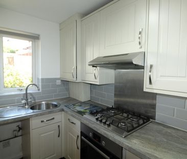 Walesby Court, LS16 - Photo 5