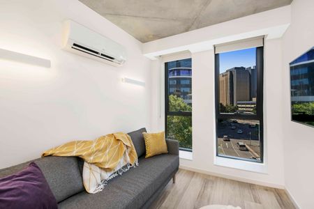 4 Bedroom Shared Bathroom, Double Bed - Photo 4